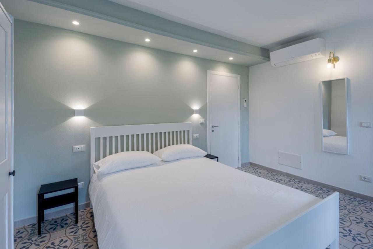 Marina dʼAndora Gli Ulivi Rooms And Breakfast מראה חיצוני תמונה